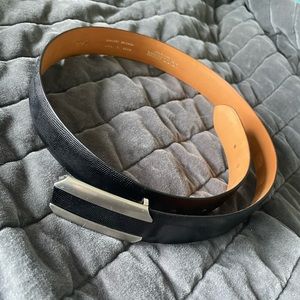 Giorgio Armani Le Collezioni Genuine Leather Belt, Size 8/44